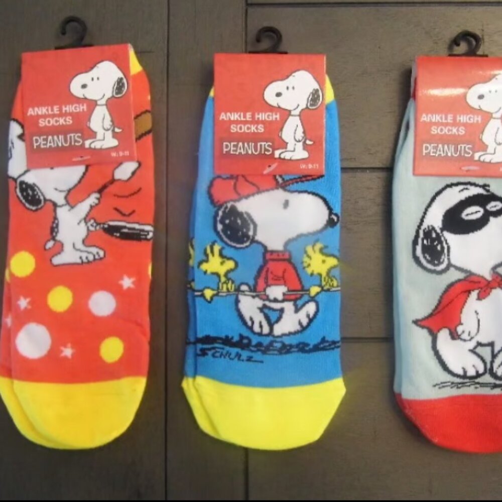 Peanuts Snoopy Ankle High Socks, 3 Pairs Size 9-11